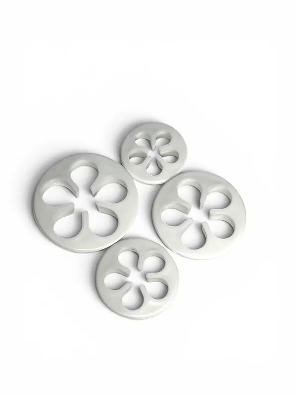 Set de cortadores de plástico — Flor de 5 pétalos redondeados