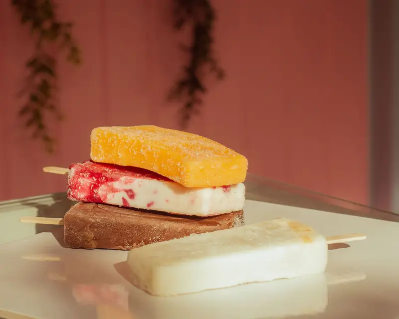 Paletas artesanales cremosas — Chocolate